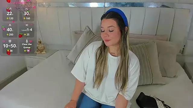 1m_dalhia on StripChat 