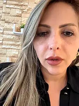 Freechat _Abril-Office1 on StripChat