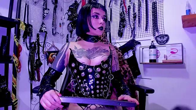 Agatha_BDSM on StripChat 