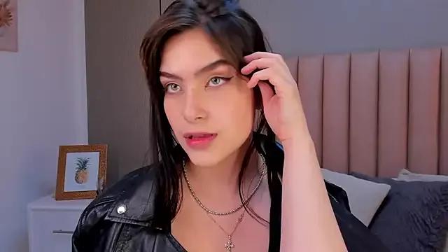 Alexa_Thaylor_ on StripChat 