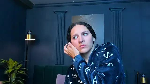 Sexy Aliceandsia wants you to fuck their body now aliceandsia from StripChat