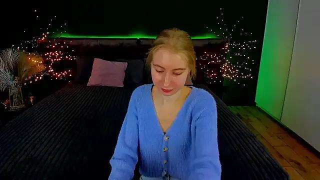 Explore 23 years old Alina_Blonde from StripChat Alina_Blonde from StripChat