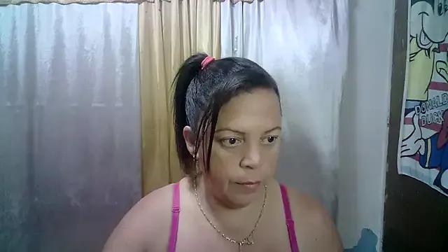 alina_maturehot on StripChat 