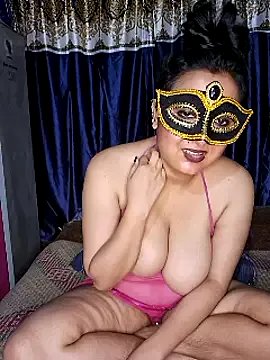 Freechat Alisha95 on StripChat