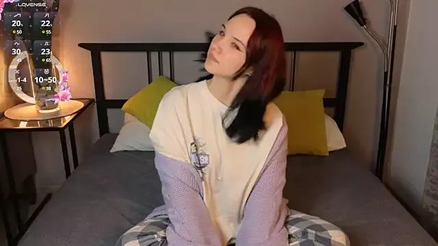 AnnaR1 on StripChat 
