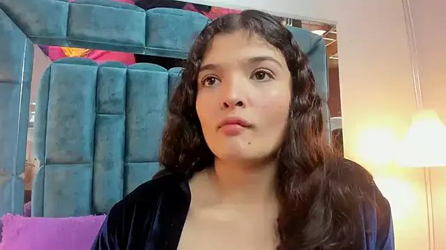 ARTEMISAKIM on StripChat 