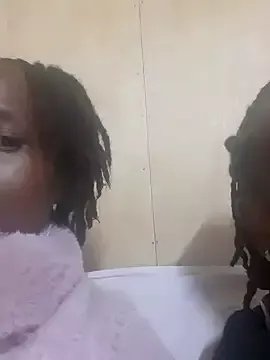 Freechat AudreySpanksFuck- on StripChat