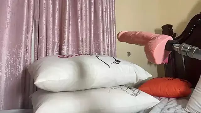 Freechat AudreySpanksFuck- on StripChat