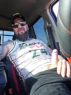 Explore StripChat's Beardedtattood Beardedtattood from StripChat