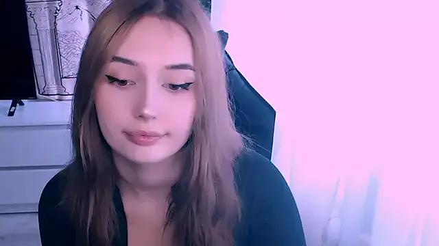 Freechat beauty_blonde on StripChat