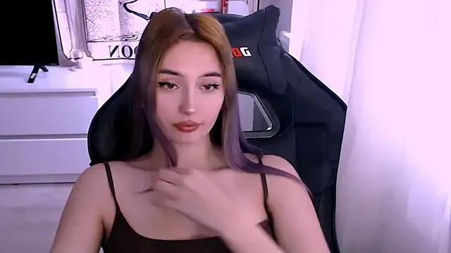 Freechat beauty_blonde on StripChat