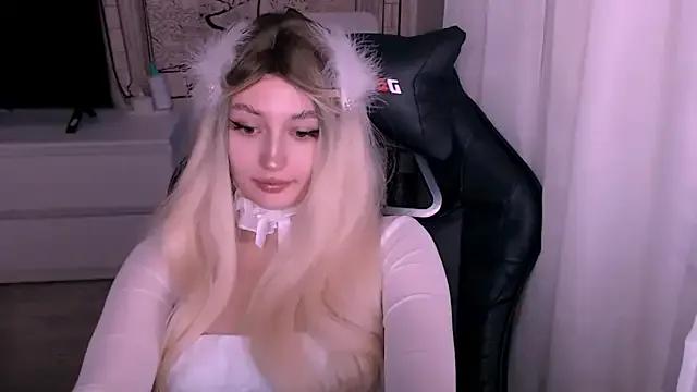 Freechat beauty_blonde on StripChat