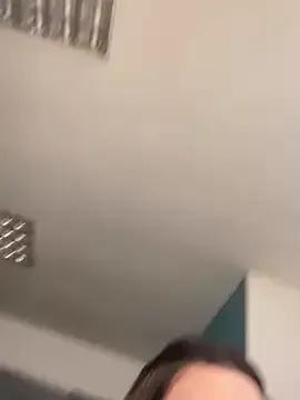 BellaRave on StripChat 