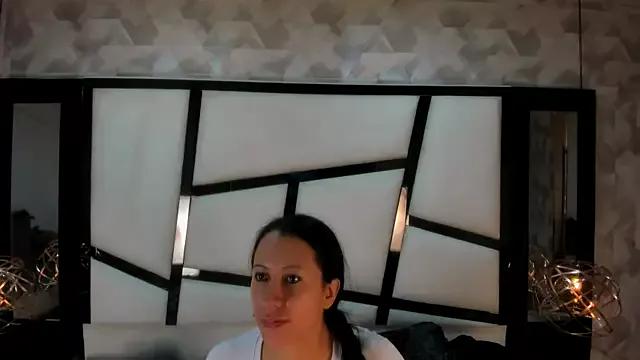 BiancaGarcia22 on StripChat 
