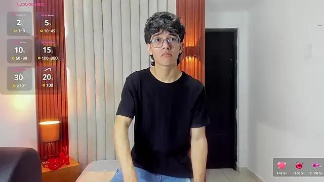 billie_jr on StripChat 