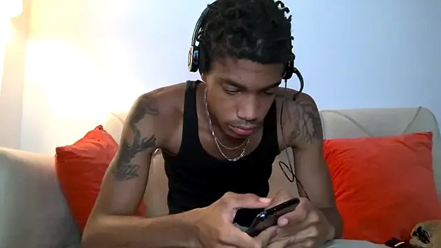 Freechat BlackBullTitus on StripChat