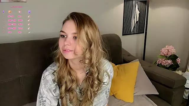 BrittBagg on StripChat 
