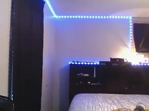 Freechat bud4party on StripChat