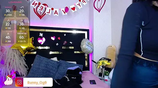 Bunny_O on StripChat 