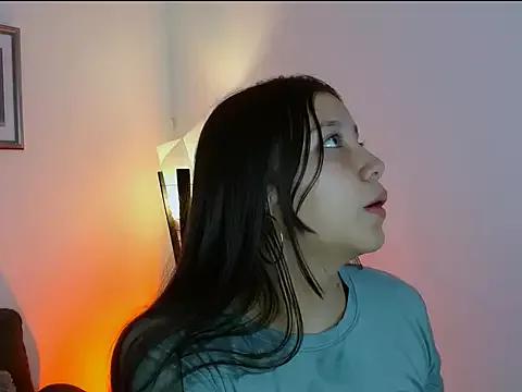 camila_lewis on StripChat 