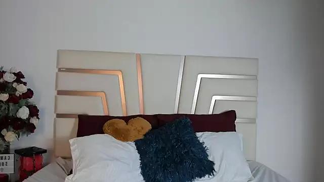 CamilaSofiia on StripChat 