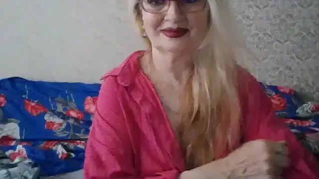 Freechat CarlyTreat on StripChat