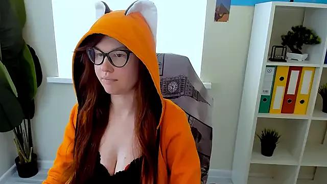 CarolGiggly on StripChat 