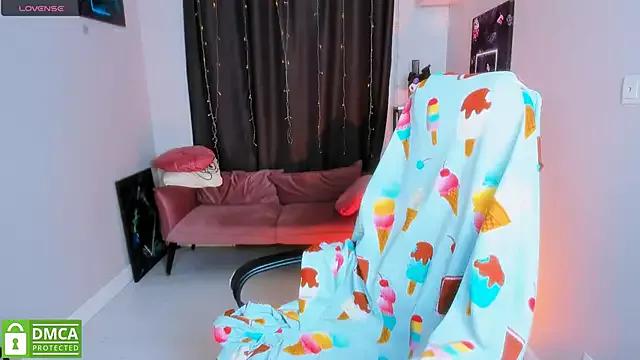 Cassie_xKiss on StripChat 