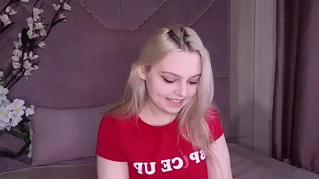 CLAIRE_VOGT on StripChat 