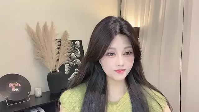 Freechat Cure-uuuuuuuu on StripChat