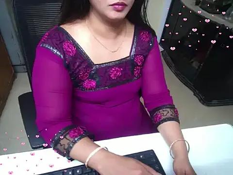 Masturbate to StripChat's Cute_Aarushii Cute_Aarushii from StripChat