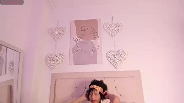 daiana_curly on StripChat 