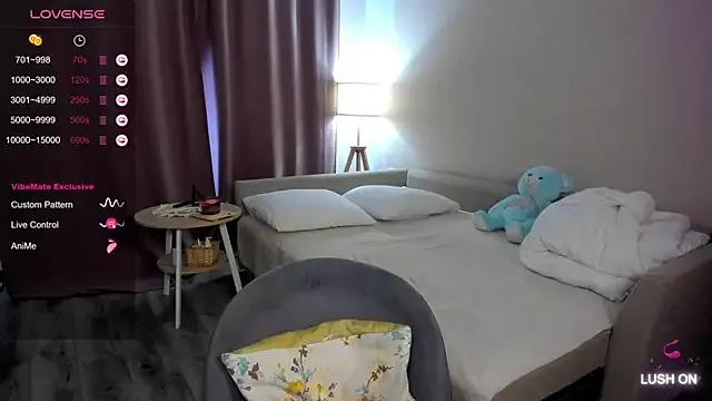 DannaEvan on StripChat 