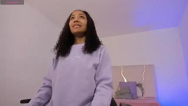 Daphnne_tay on StripChat 