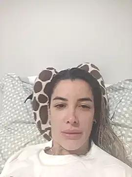 DESIRIE0609 from StripChat