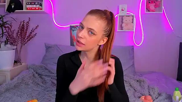 DianaWin on StripChat 