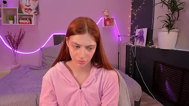 DianaWin on StripChat 