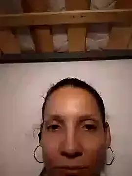 Elliee_ on StripChat 