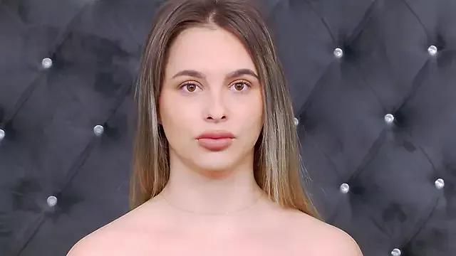 Ellsa_Jean_ on StripChat 