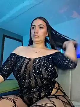 emmily_d on StripChat 