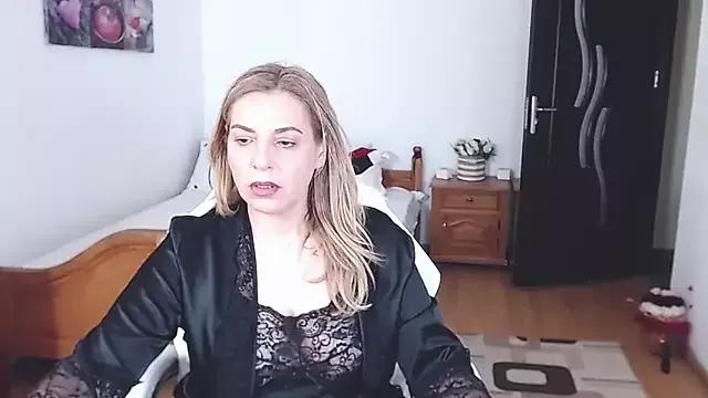 Freechat evamaria2024 on StripChat