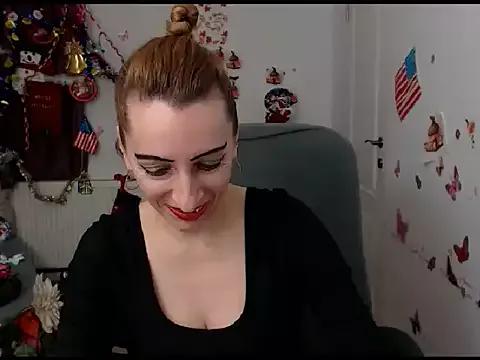 EvelynAngell on StripChat 