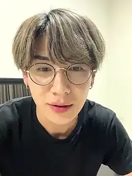 Freechat fantasy_JP on StripChat