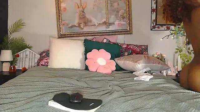 Private FRUITOFEDEN01 on StripChat