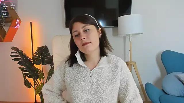 Hailey_Green on StripChat 