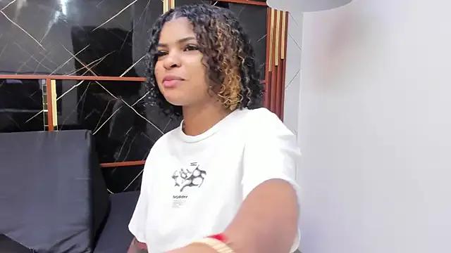 HannyThompson from StripChat