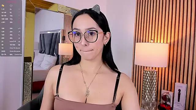 hazel_ross_tcw on StripChat 