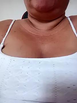 HORNY_MATURE25 on StripChat 