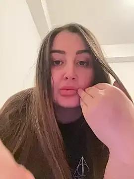hotAlys on StripChat 