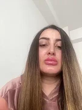 hotAlys on StripChat 
